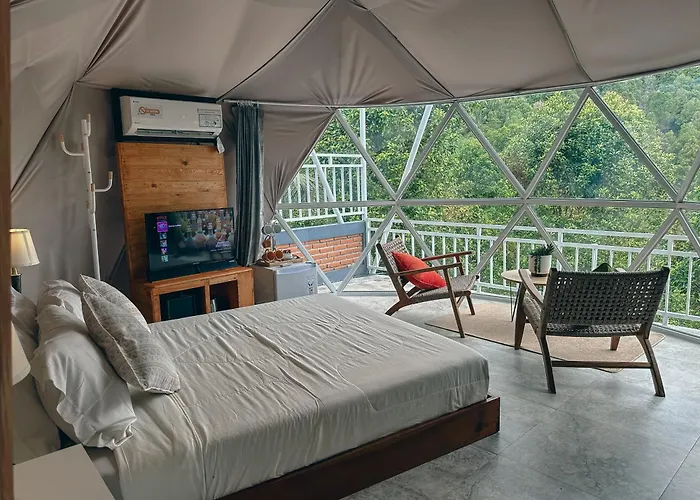 Moondock Luxury Camp * موندوغْ