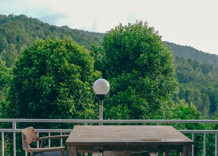 Moondock Luxury Camp Campo de lujo Munduk